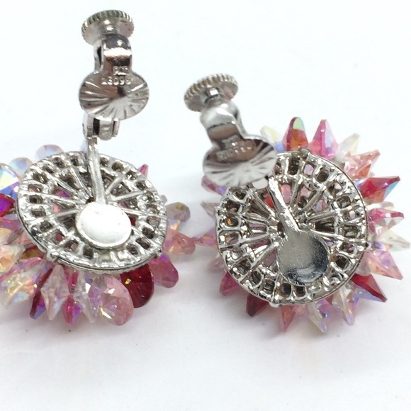 VINTAGE VENDOME SILVER TONE RED CLEAR AB CRYSTAL STARBUST CLIPON EARRINGS - Picture 9 of 14